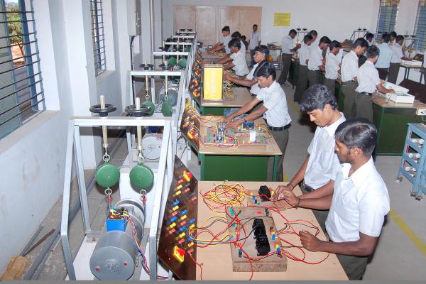ITI JOB VACANCY 2025